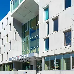 Art'otel Cologne, Powered By Radisson מלון