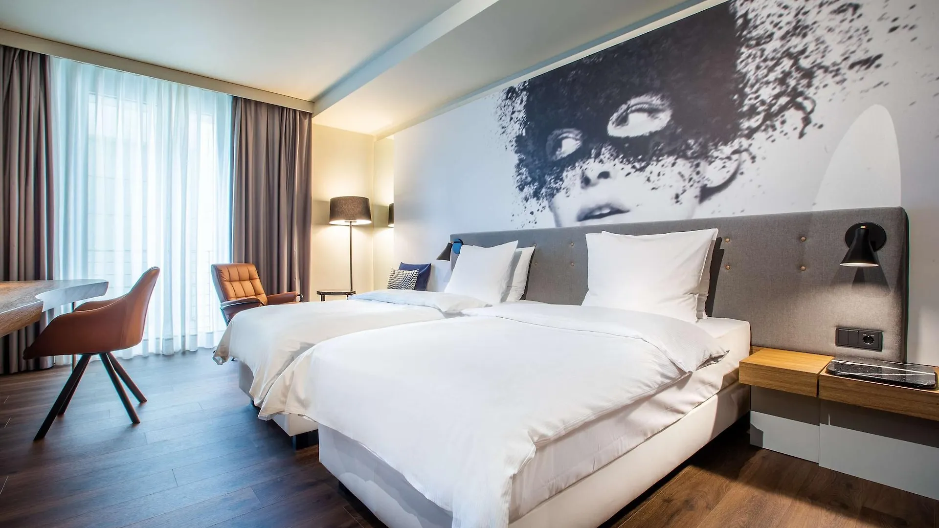 ****  Radisson Blu Hotel Koeln Almanya