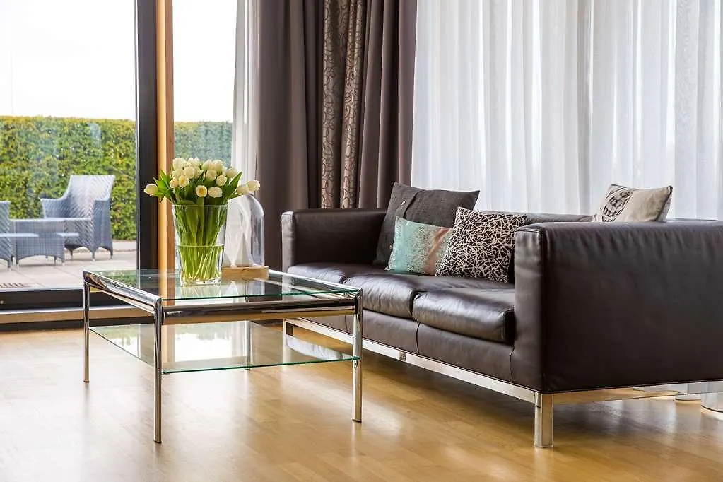 ****  Radisson Blu Hotel Koeln Almanya