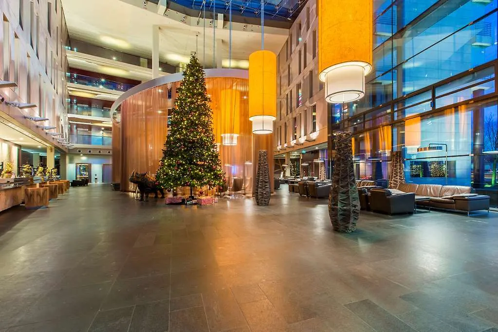 ****  Radisson Blu Hotel Koeln Almanya